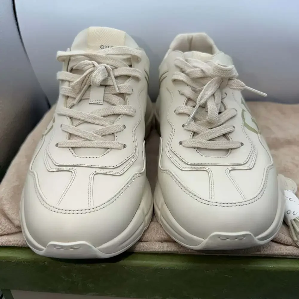 Gucci Men's Rhyton Leather Sneaker with Logo in Ivory